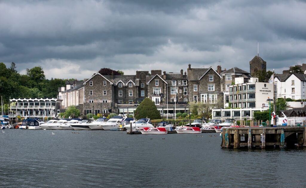 Macdonald Old England Hotel & Spa