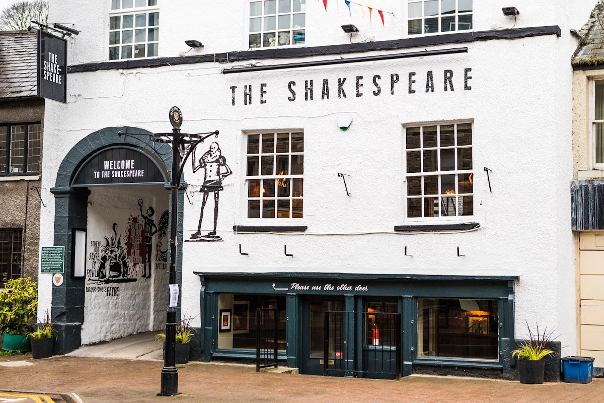 the shakespeare inn accommodation and eatery