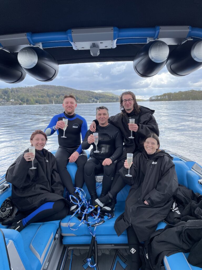 Lakes Wakesurf Windermere