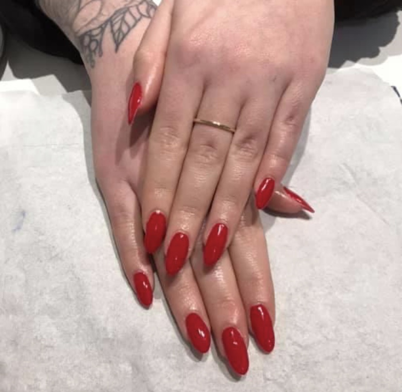 Mobile Nail & Beauty Services: Raise A Hand South Lakes